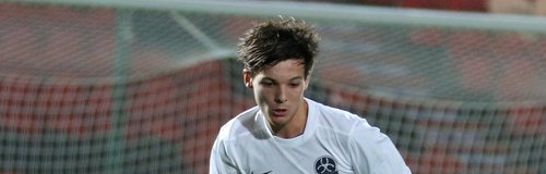 Louis Tomlinson Playing Football