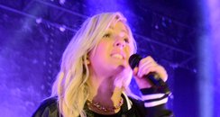 Ellie Goulding on stage