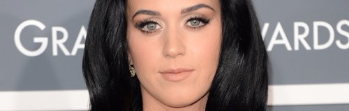 Katy Perry arrives at the Grammy Awards 2013