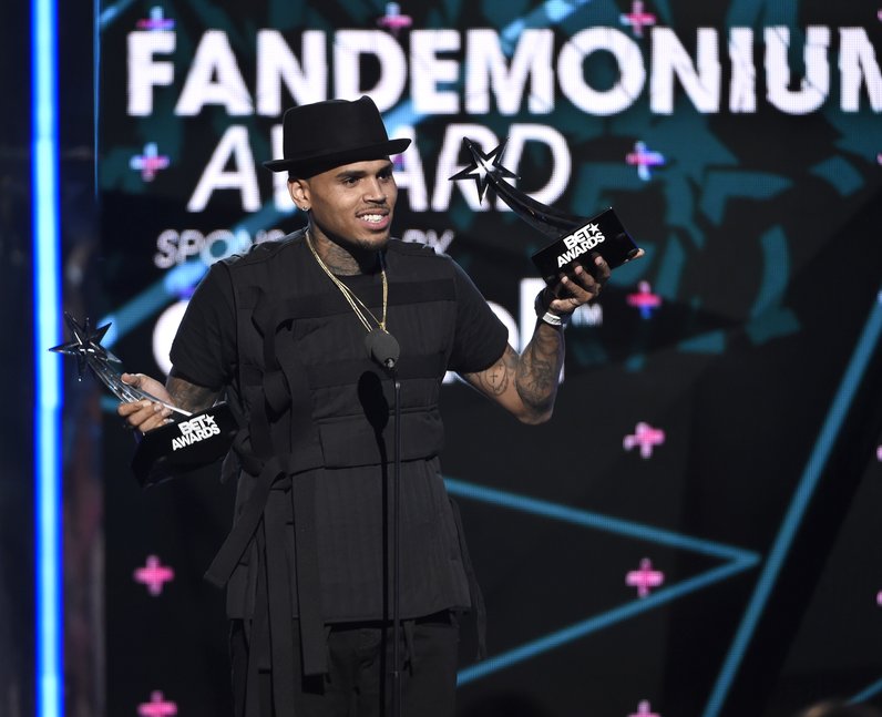 Picks Another Winner another winner chris brown picks up the fandemonium Picks Another Winner another winner chris brown picks up the fandemonium