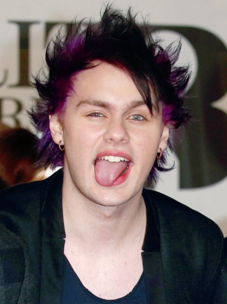 5 Seconds Of Summer: Get To Know 5SOS' Michael Clifford - Capital